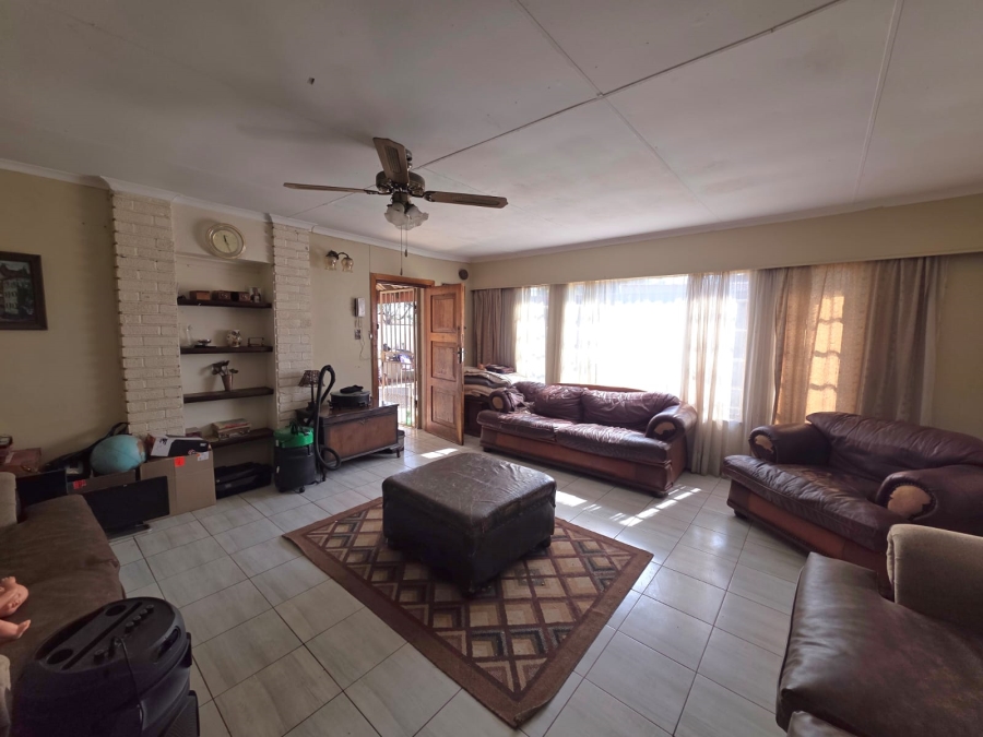 3 Bedroom Property for Sale in Vaalpark Free State
